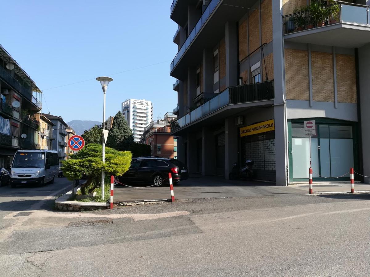 Casa Vovos' Daire Terni Dış mekan fotoğraf