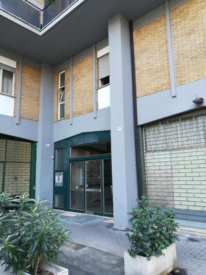 Casa Vovos' Daire Terni Dış mekan fotoğraf