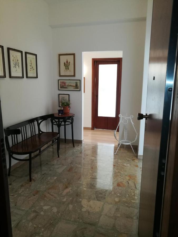 Casa Vovos' Daire Terni Dış mekan fotoğraf