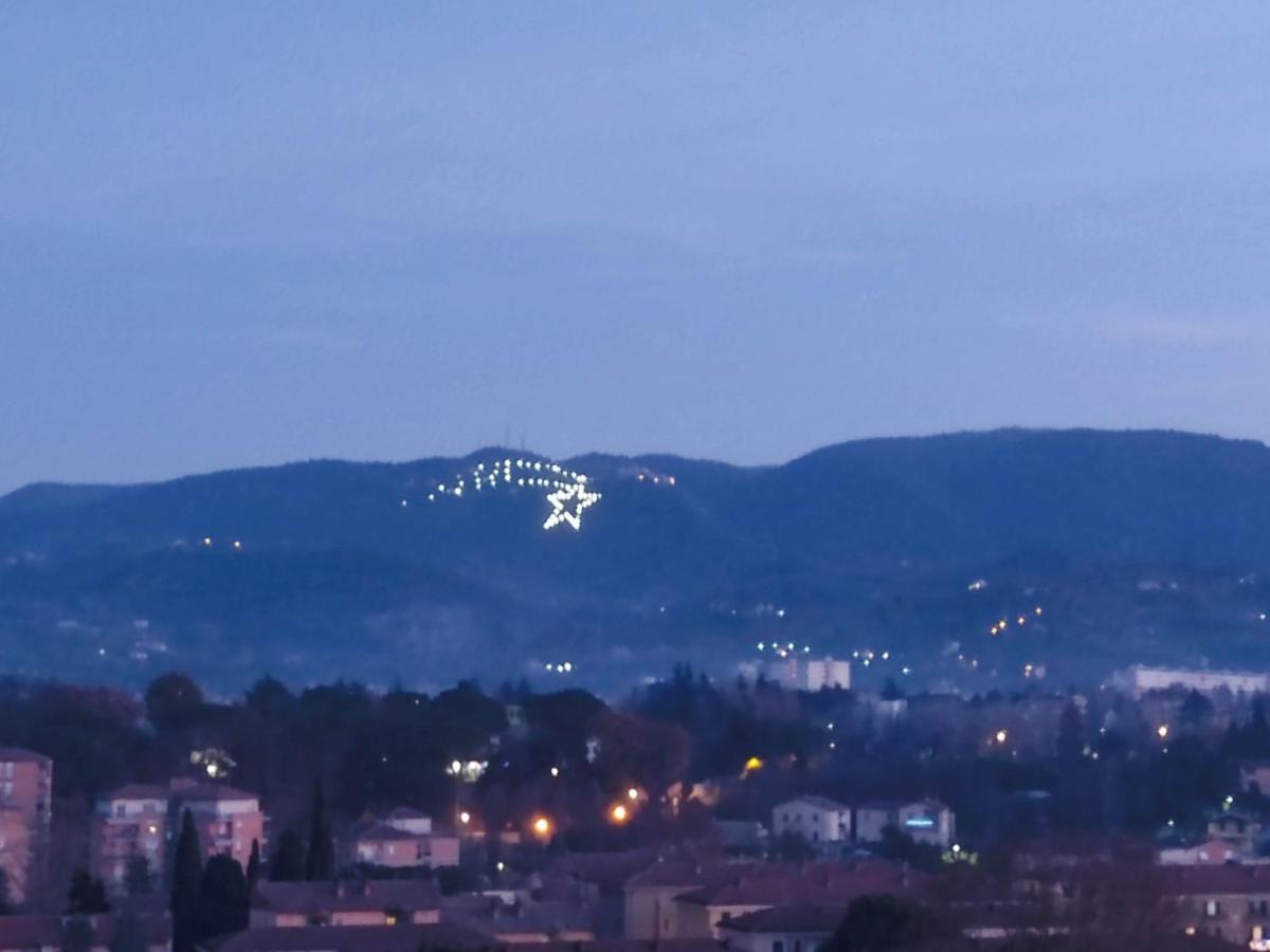 Casa Vovos' Daire Terni Dış mekan fotoğraf
